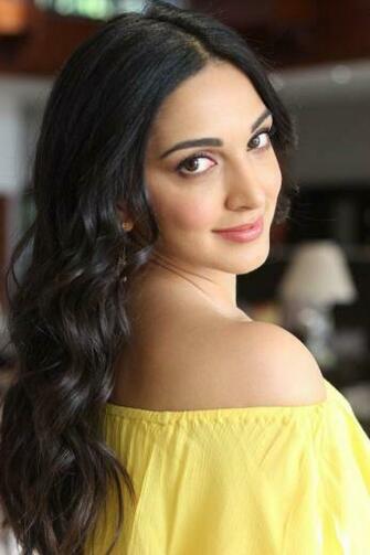 Kiara Advani HD Wallpaper Desktop Background Android