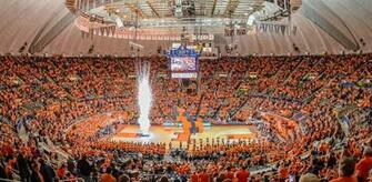 Illinois Athletics State Farm Center Fan Guide