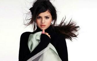 Home Selena Gomez Image