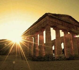 Roman Ruins Beautiful Background