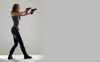 Miscellaneous Babes Guns Girls With Weapons Jpg