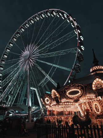 Ferris Wheels At Night Wallpaper