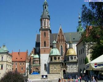 Krakow Wallpaper HD