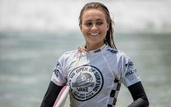 Alana Blanchard Computer Wallpaper Desktop Background