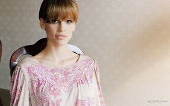 Hilary Swank Wallpaper