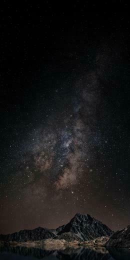 By Far The Most Beautiful Wallpaper For Hiding Notch