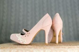 Pink Wedding Shoes Theweddingplans Net