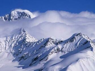 Hq Alaska Range Ruth Amphitheater Wallpaper