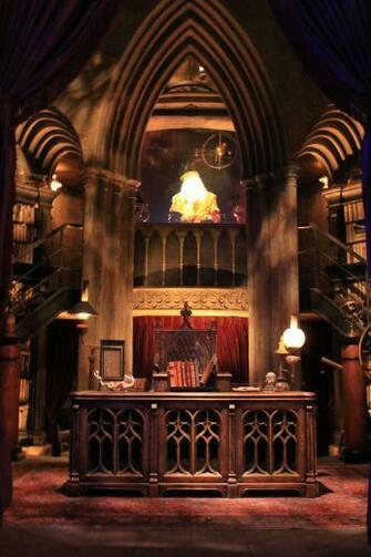 Dumbledore S Office Inside Hogwarts At Universal Studios