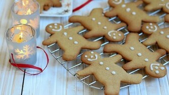 Gingerbread Men Wallpaper Photography