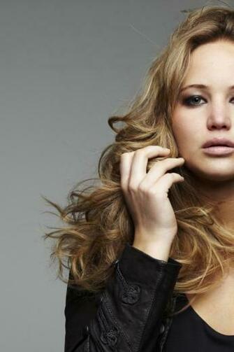 Jennifer Lawrence iPhone Wallpaper