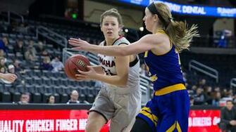 Mavericks Fall To Western Illinois University Of Nebraska