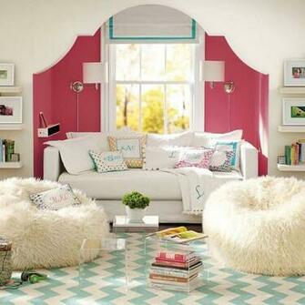 Pottery Barn Teen And Bean Bag Chairs