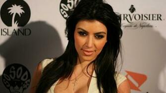 Kim Kardashian HD Wallpaper