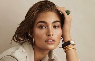Grace Elizabeth Wallpaper Background