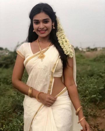 Dharsha Gupta Biography BirtHDay Wiki Serials Family Image