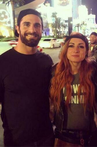 Becky Lynch Seth Rollins Could Be Wwe S Newest Real Life Couple