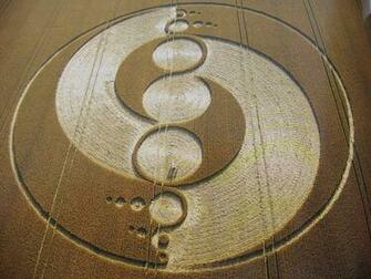 Crop Circle Wallpaper