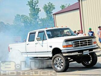 Lug Desktop Wallpaper December Ford F250 Heavy Duty Burnout