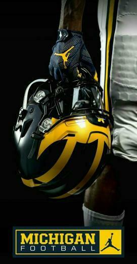 Michigan Wolverines Football Wallpaper All You Need To Grad Ka Tela
