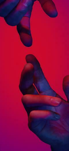 Huawei P20 Pro Hands Official Wallpaper Red Central