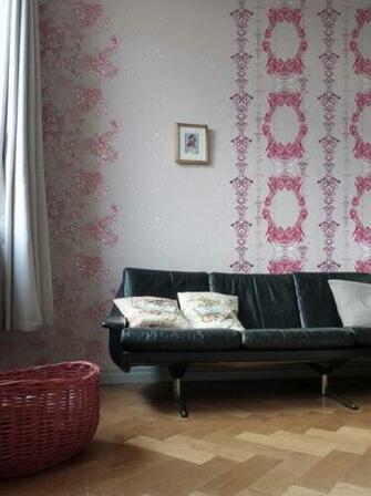 Best Online Sources For Wallpaper Decorating And Design Hgtv