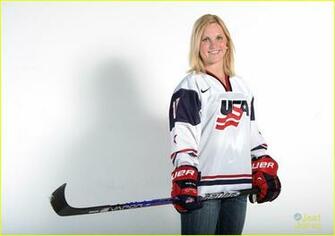 Monique Jocelyne Lamoureux Usoc Portraits With Hilary