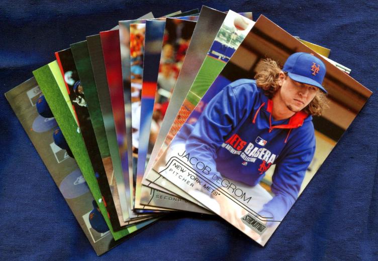 Stadium Club New York Mets Team Set Contains Baseball
