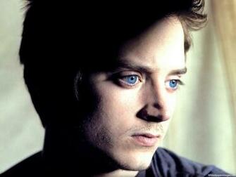 Elijah Wood Wallpaper HD Rugged Yet Smooth