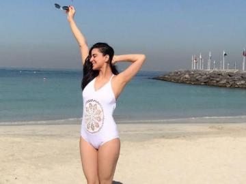 Shraddha Arya Hq Wallpaper