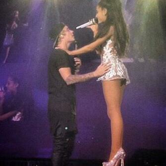 Oops Justin Bieber Flubs Love Me Harder Lyrics At