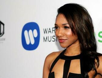 Candice Patton Wallpaper X Net