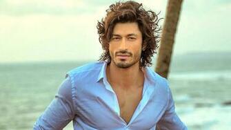 Beautiful Vidyut Jamwal Stylish Look Mobile Background Desktop HD