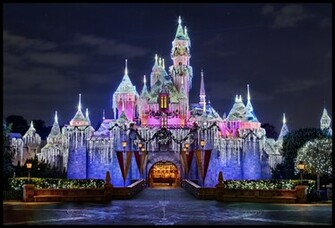 Disneyland Christmas HDr Wallpaper