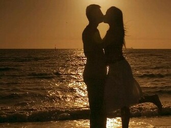 Rising In Love Couples