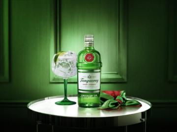Tara Garnell Drink Stylist