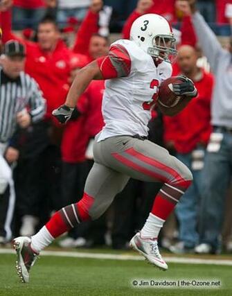 Brandon Saine Running For A Td