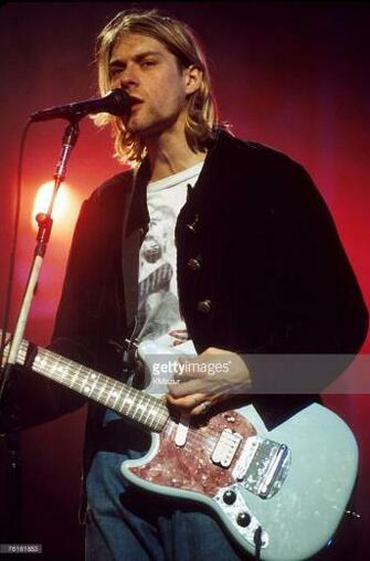 Kurt Cobain Wallpaper HD Background
