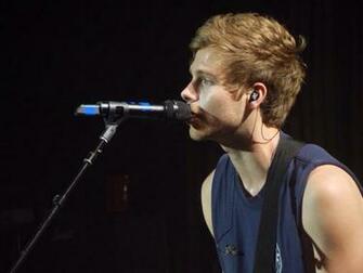 Rowyso Houston Luke Hemmings Wallpaper