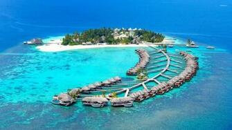 Island Resort In Maldives Wallpaper Beach