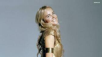Isabel Lucas Wallpaper