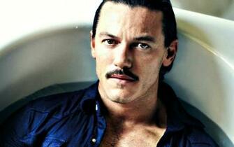 Luke Evans Wallpaper
