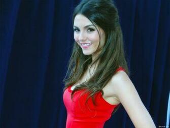 Victoria Justice Desktop Wallpaper In Widescreen HD
