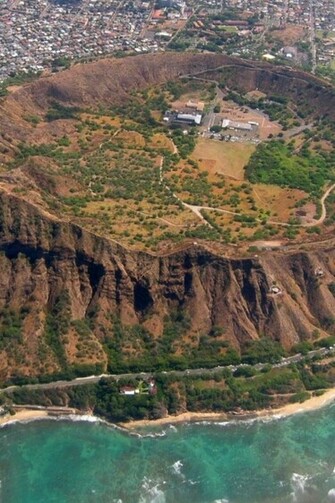 Diamond Head Oahu Hawaii iPhone Wallpaper
