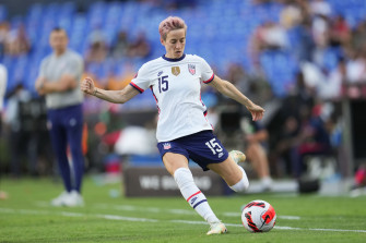 Sports Megan Rapinoe HD Wallpaper