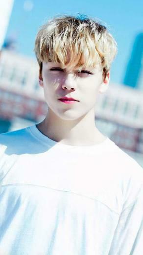 Vernon Seventeen Wallpaper For Android Apk