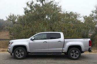 Chevrolet Colorado L T Crew Cab Duramax Diesel Pickup Wallpaper