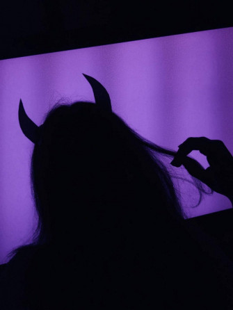 Dark Girly Wallpaper