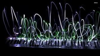 Music Keyboard Wallpaper