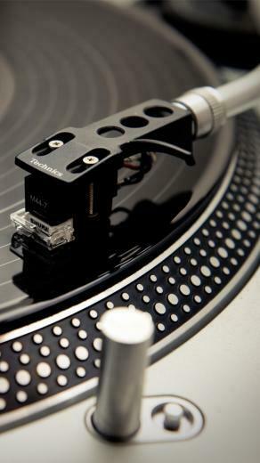 Technics Wallpaper